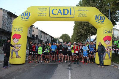 210 corredors surten de la Seu d'Urgell per completar la tercera edició de la Travessa Transfronterera