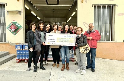 El Banc dels Aliments de la Seu i comarca rep una donació de PEUSA de 3.654 litres de llet pel Gran Recapte 2024 
