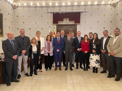 El President Salvador Illa visita l'Ajuntament de la Seu d'Urgell 