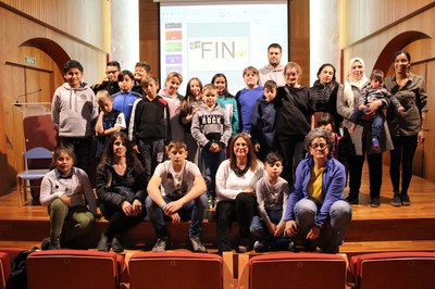 El Punt Òmnia i el Servei d’Atenció Diürna donen a conèixer a familiars i amics el projecte ‘Trepitjant Països”