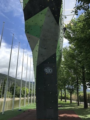 Els abonats al búlder municipal poden gaudir gratuïtament aquest mes de juny del rocòdrom del Rafting Parc