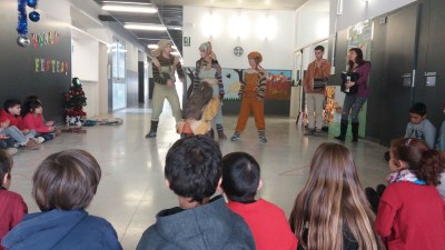 Els alumnes més xics de la Seu d'Urgell reben la visita dels minairons 