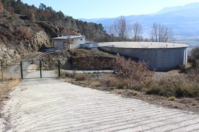 Finalitzats els treballs d’arranjament i pavimentació parcial de l’accés als dipòsits municipals d’aigua 