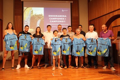 Homenatge a 15 esportistes de la Seu d’Urgell pels seus èxits en la temporada 2018-2019 