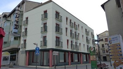 L’Ajuntament de la Seu aprova la reforma del projecte de l’edifici de Cal Pensament per crear 12 habitatges de lloguer social per l’emancipació juvenil 