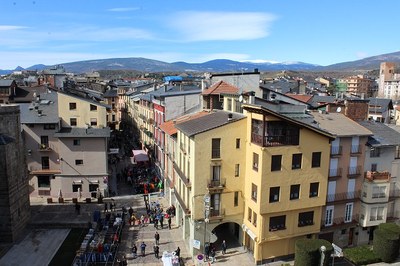 L’Ajuntament de la Seu atorga 9 ajuts per rehabilitar i pintar porxos i façanes del centre històric i de Castellciutat  