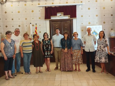L'Ajuntament de la Seu homenatja onze professionals de l'ensenyament i personal d'administració i serveis que clouen la seva etapa laboral aquest curs