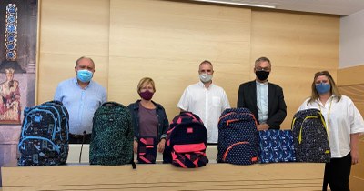  La Parròquia Sant Ot dona material escolar a Càritas d'Urgell i al Consorci d'Atenció a les Persones de l'Alt Urgell