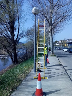 La Seu d'Urgell segueix renovant fanals amb tecnologia LED 