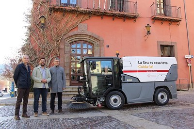 Nou vehicle per escombrar els carrers, més eficient i respectuós amb el medi 