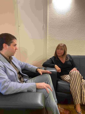 Reunió a l'Ajuntament de la Seu entre l'alcalde de la ciutat, Joan Barrera, i la ministra d'Andorra, Conxita Marsol 