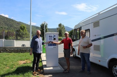 S'obre la nova àrea d’autocaravanes que disposa de 29 places 
