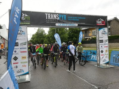 Sortida de la 3a etapa de la Transpyr 2019 des de la Seu d'Urgell 